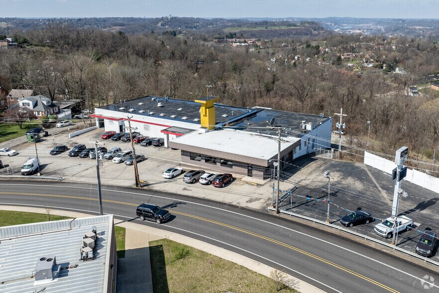 12827 Frankstown Rd, Pittsburgh, PA à vendre - Photo de l’immeuble – Image 3 sur 30