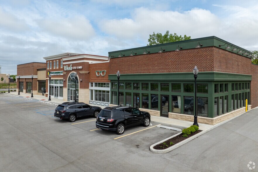 11032 W 96th Pl, Saint John, IN à louer - Photo de l’immeuble – Image 3 sur 7