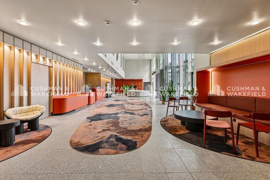 8 Avenue De Lunca, Montigny-le-Bretonneux à louer - Hall d’entrée – Image 3 sur 14