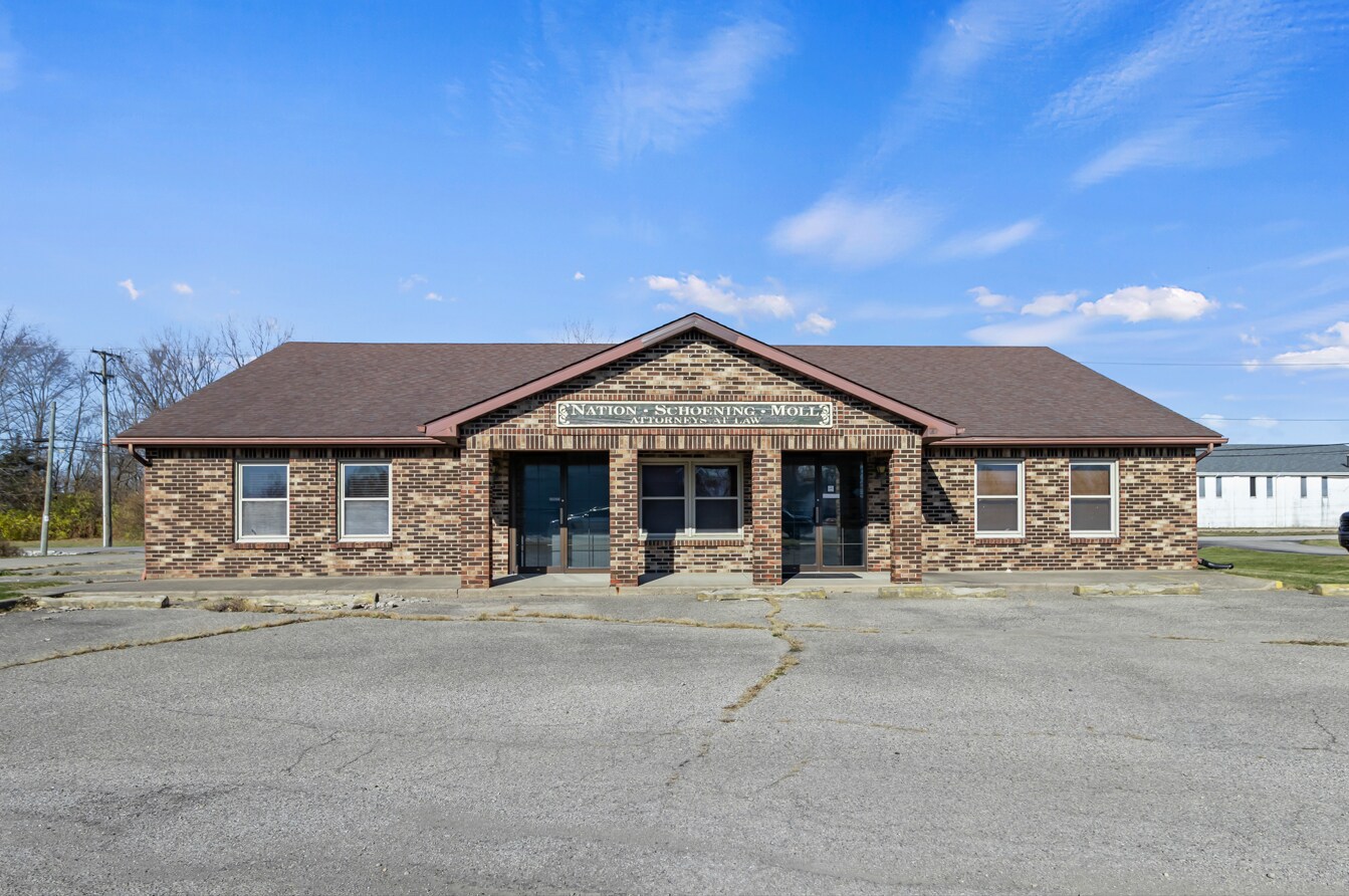 721 E Broadway St, Fortville, IN à vendre Photo de l’immeuble– Image 1 sur 11