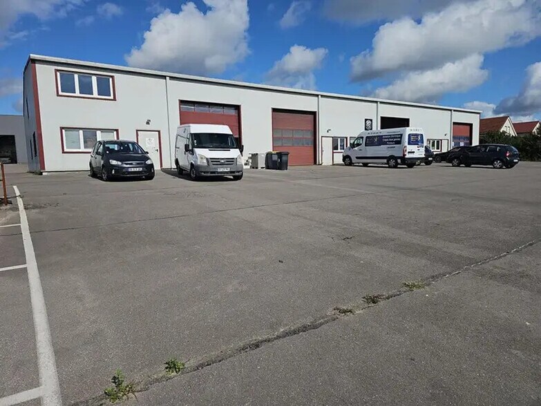 Industriel/Logistique dans Saint-Avold à vendre - Photo de l’immeuble – Image 3 sur 20