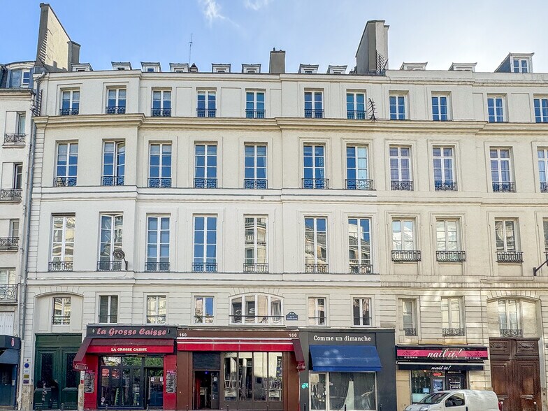 160 Rue Montmartre, Paris à louer - Photo de l’immeuble – Image 1 sur 2