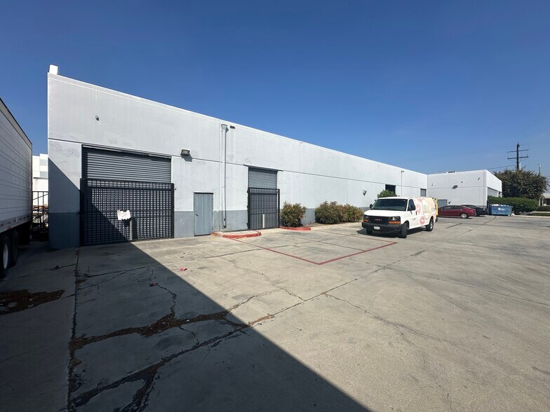 8227 Sorensen Ave, Santa Fe Springs, CA à louer - Photo de l’immeuble – Image 3 sur 6