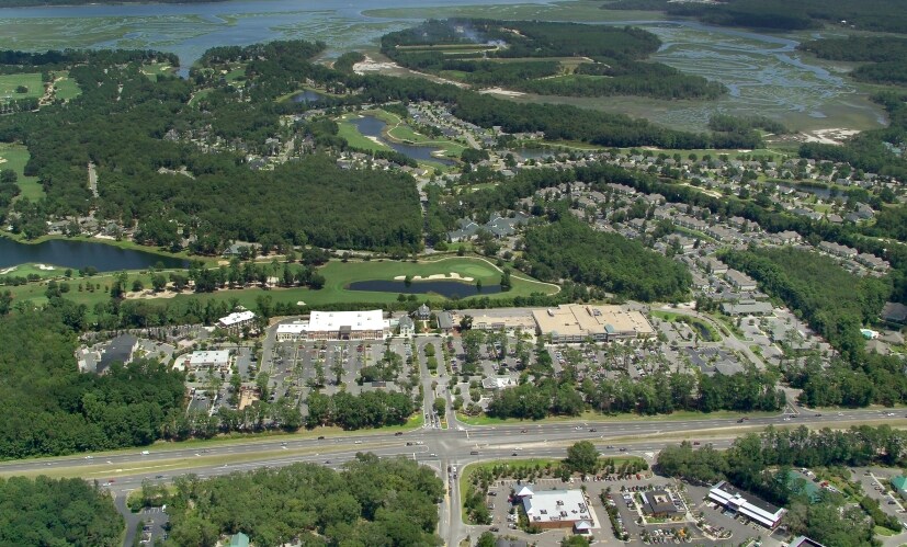14 Oak Forest Rd, Bluffton, SC à louer - Photo de l’immeuble – Image 2 sur 60