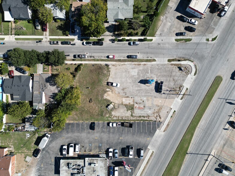 3255 Mansfield Hwy, Forest Hill, TX à vendre - Photo de l’immeuble – Image 2 sur 2