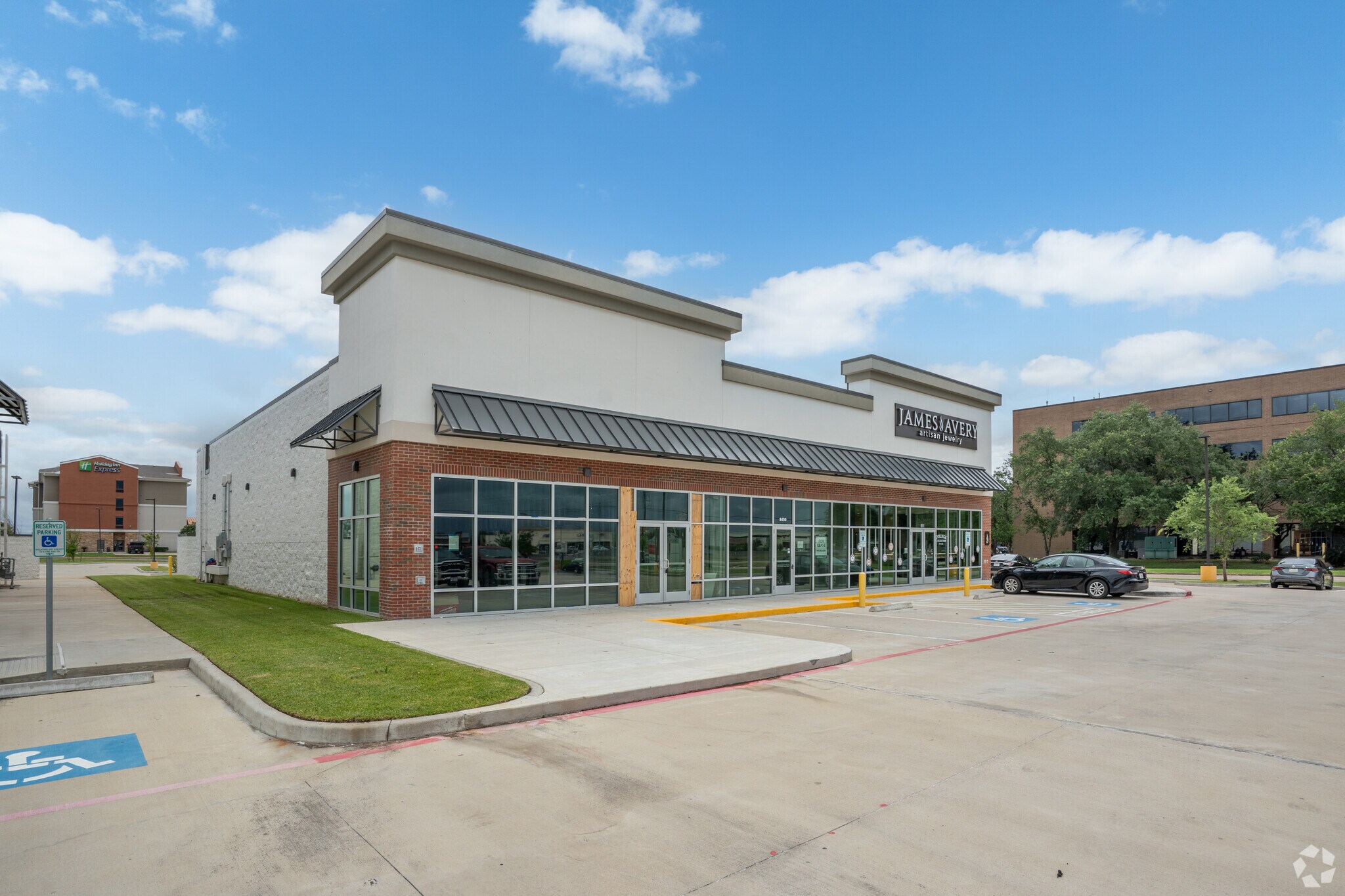 8450 Memorial Blvd, Port Arthur, TX à louer Photo de l’immeuble– Image 1 sur 6