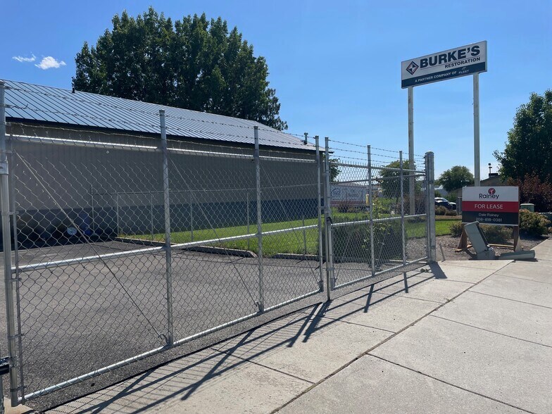 3826 Riverbend ave, Post Falls, ID à louer - Photo de l’immeuble – Image 3 sur 10