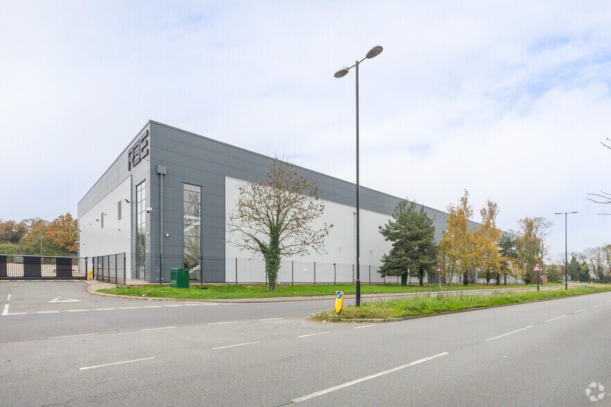 Woodhams Rd, Coventry à louer - Photo de l’immeuble – Image 2 sur 2