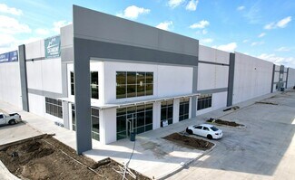 Plus de détails pour Freeport Rd, Von Ormy, TX - Industriel/Logistique à louer