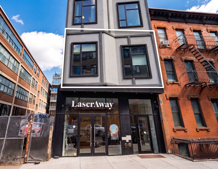 89 N 4th St, Brooklyn, NY à louer - Photo de l’immeuble – Image 3 sur 4