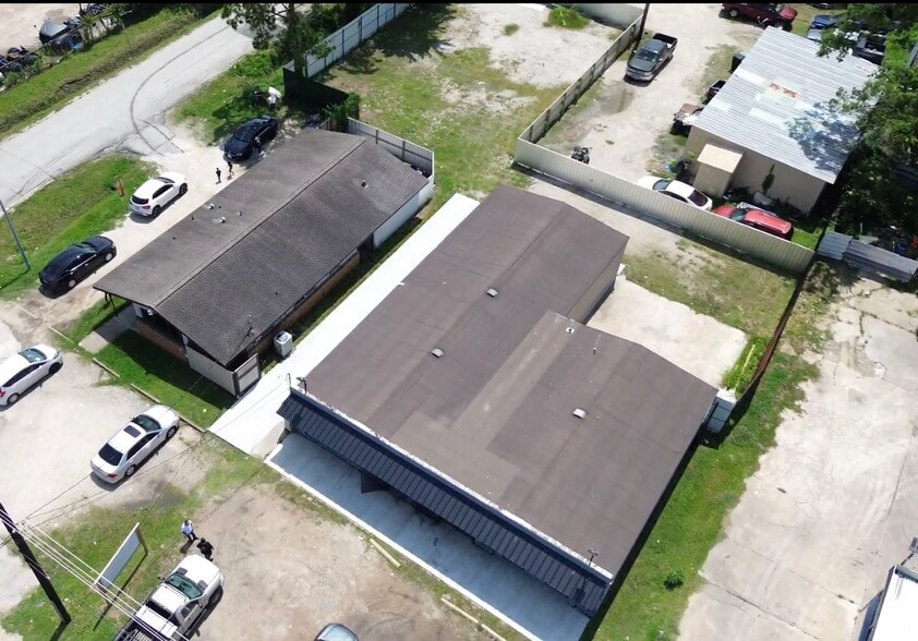 9205 Mesa Dr, Houston, TX à vendre - Photo de l’immeuble – Image 3 sur 11