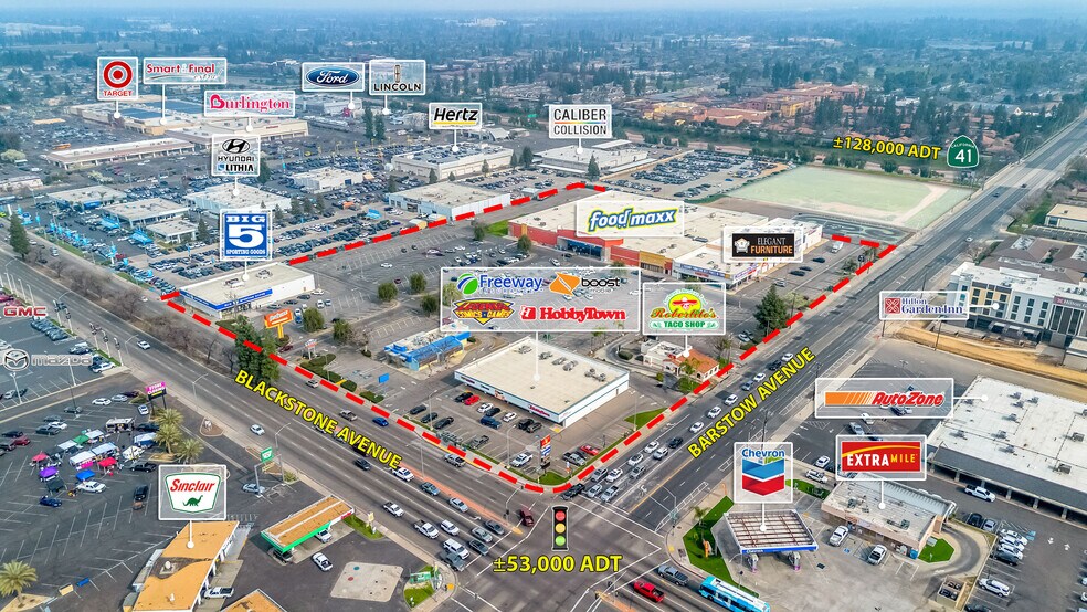 Value Add Grocery Anchored Center portefeuille de 6 biens à vendre sur LoopNet.fr - Photo de l’immeuble – Image 1 sur 12