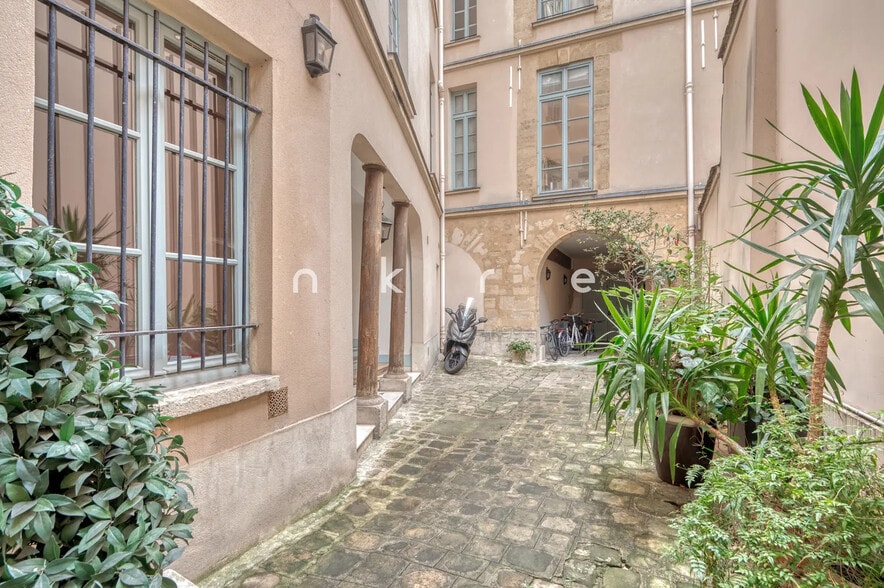 Bureau dans Paris à louer - Photo de l’immeuble – Image 3 sur 13