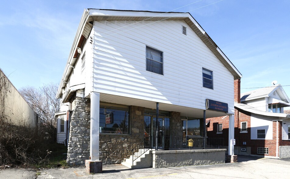 8405 Reading Rd, Cincinnati, OH à vendre - Photo principale – Image 1 sur 3