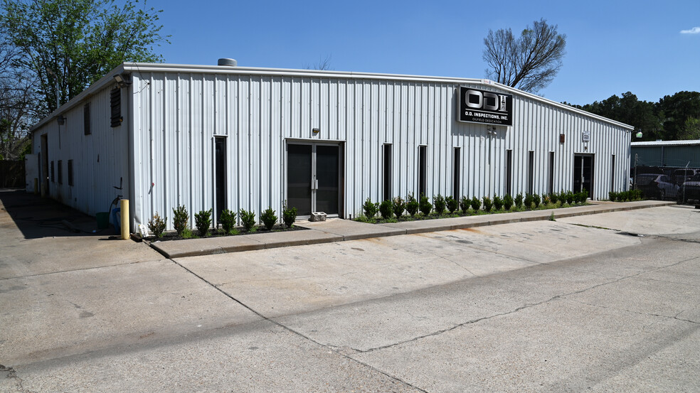 16450 Lee Rd, Humble, TX à louer - Photo de l’immeuble – Image 1 sur 2
