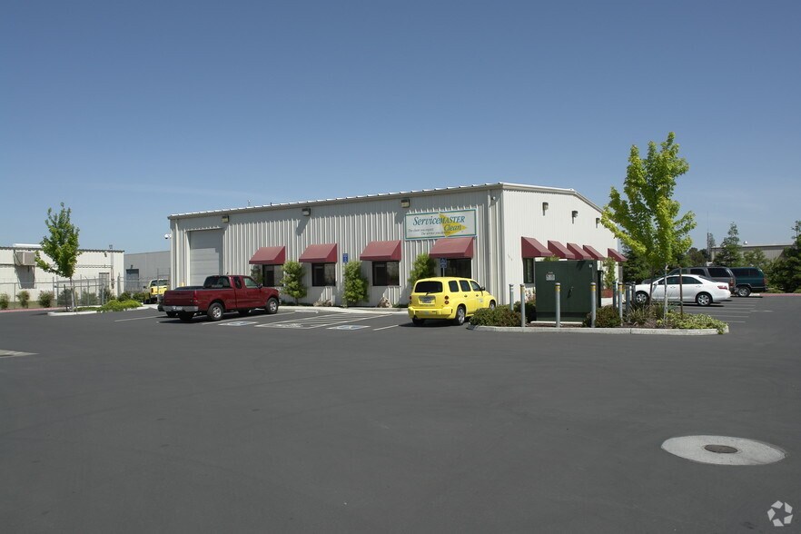 1771 Grogan Ave, Merced, CA à vendre - Photo de l’immeuble – Image 3 sur 34