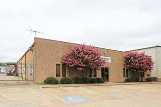 Plus de détails pour 1495 N Kealy St, Lewisville, TX - Industriel/Logistique à louer