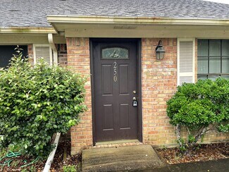 Plus de détails pour 115 N Dixie Dr, Lake Jackson, TX - Bureau à vendre