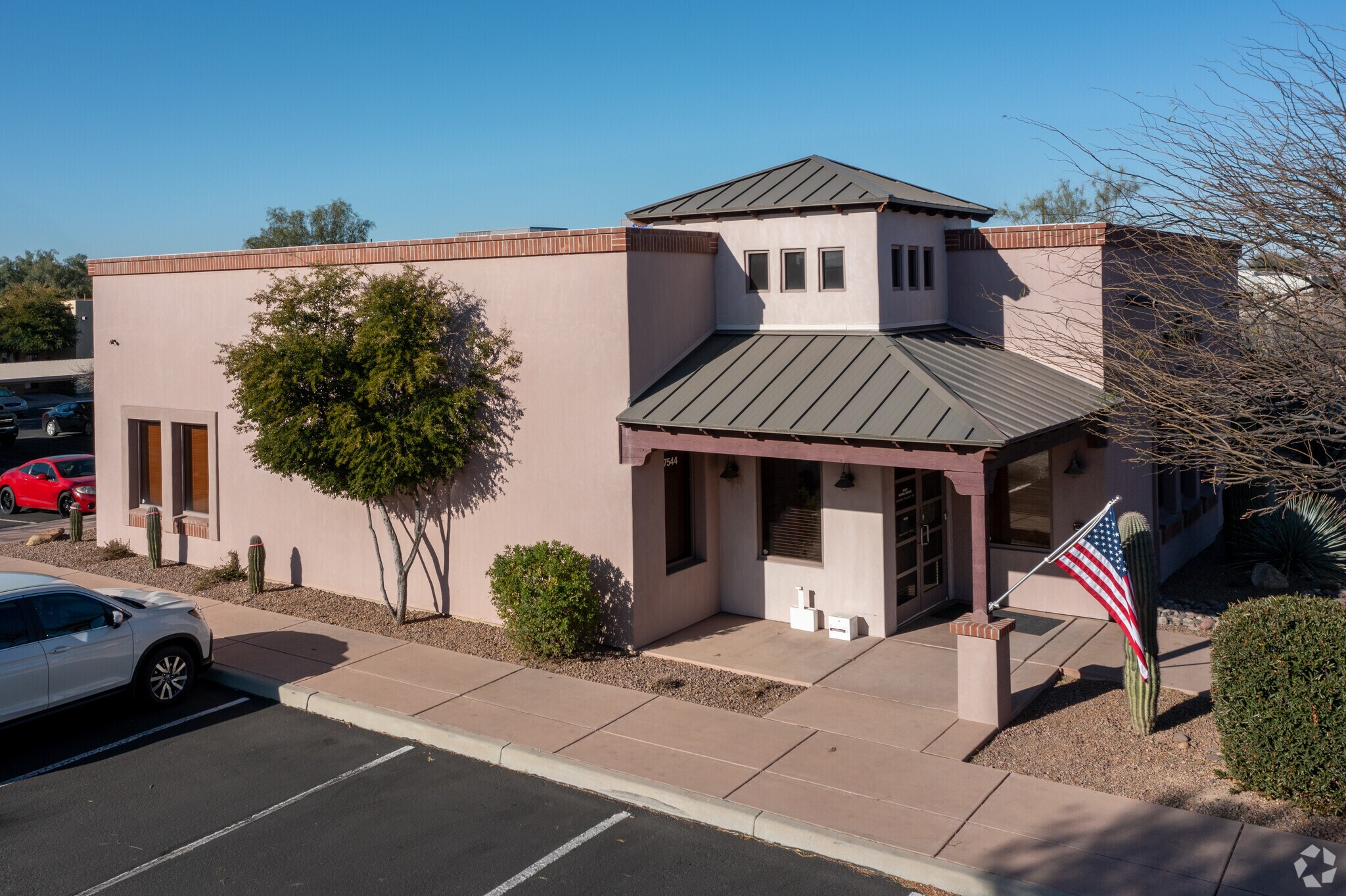 7544 N La Cholla Blvd, Tucson, AZ à vendre Photo principale– Image 1 sur 9