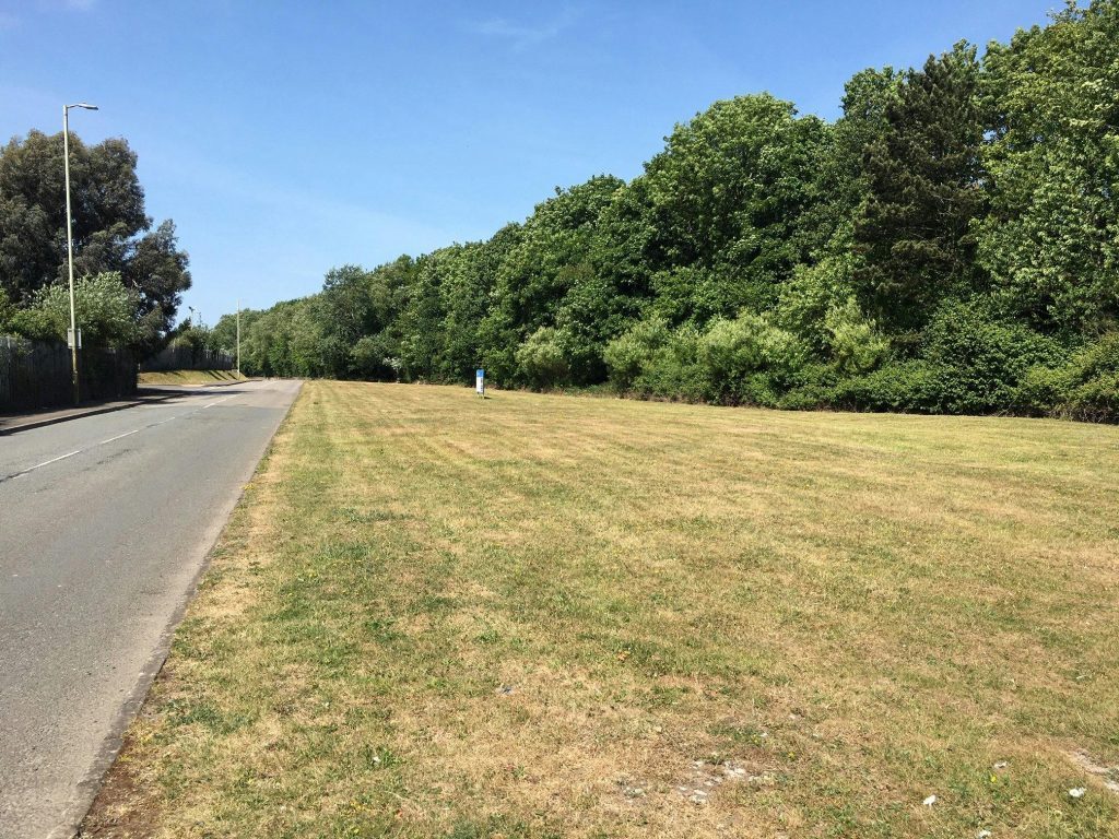 North Rd, Bridgend à louer Photo principale– Image 1 sur 5
