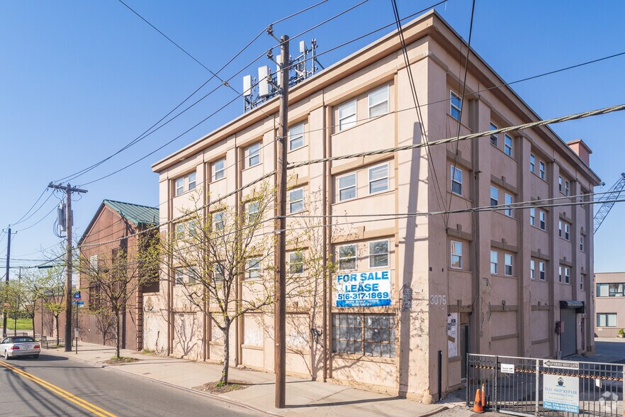 3087 Richmond Ter, Staten Island, NY à louer - Photo de l’immeuble – Image 3 sur 5