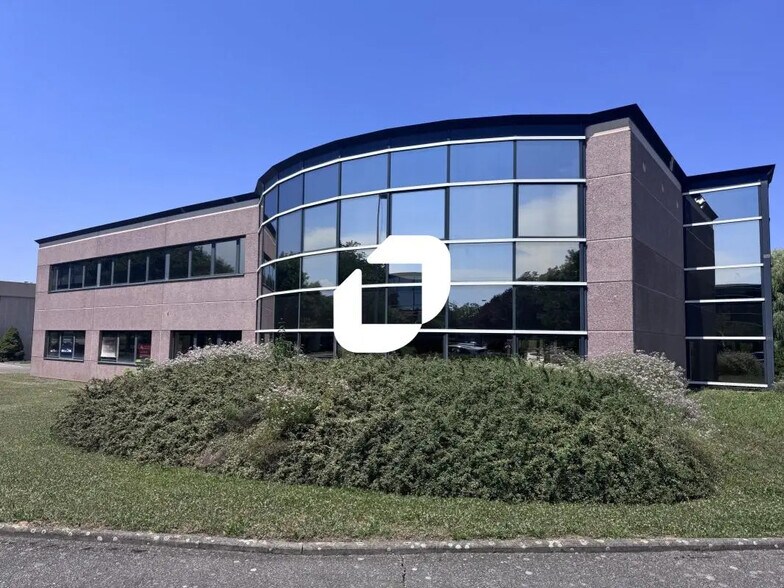 1 Rue Du Parc, Oberhausbergen à louer - Photo de l’immeuble – Image 1 sur 10