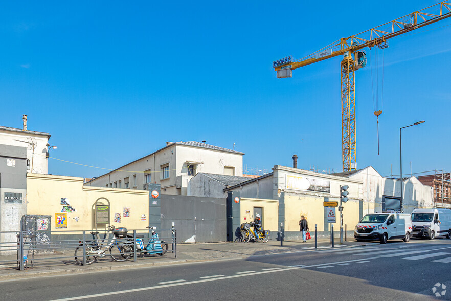 Industriel/Logistique dans Montreuil à louer - Photo de l’immeuble – Image 2 sur 4