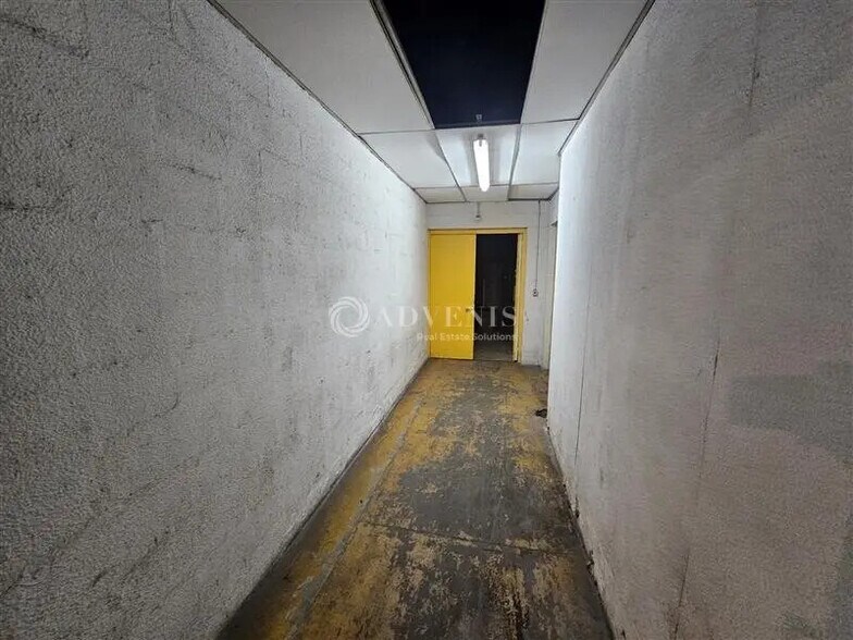 Bureau dans Pantin à louer - Photo de l’immeuble – Image 3 sur 10