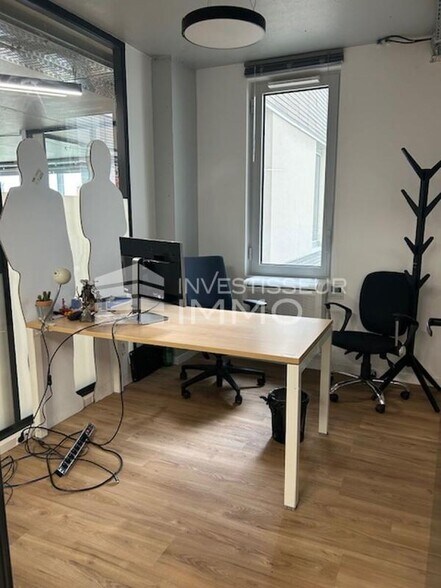 Bureau dans Suresnes à louer - Photo intérieure – Image 1 sur 7