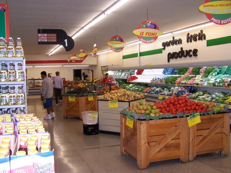 3412 W Baker St, Plant City, FL à louer - Photo intérieure – Image 1 sur 13