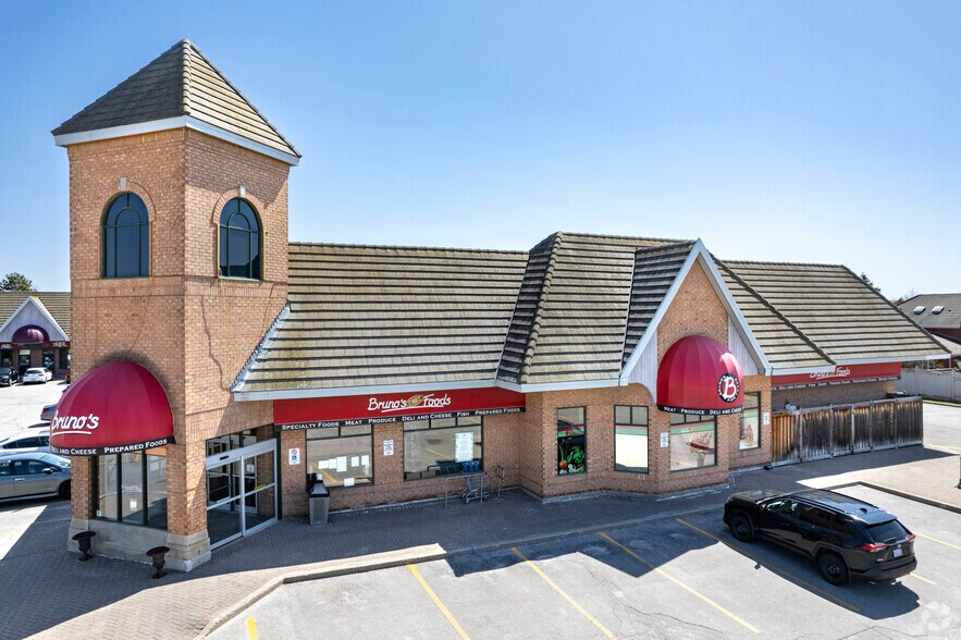 9665 Bayview Ave, Richmond Hill, ON à louer - Photo de l’immeuble – Image 3 sur 8