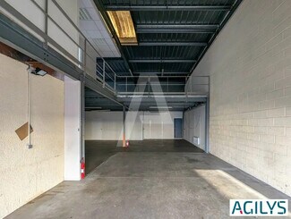 Plus de détails pour Local d’activités à vendre