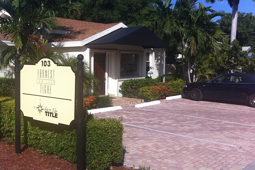 103 NE 4th St, Fort Lauderdale, FL à vendre - Photo de l’immeuble – Image 1 sur 9