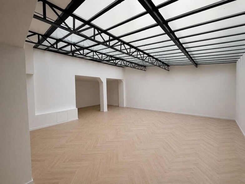 21 Rue De La Roquette, Paris à vendre - Photo intérieure – Image 3 sur 8