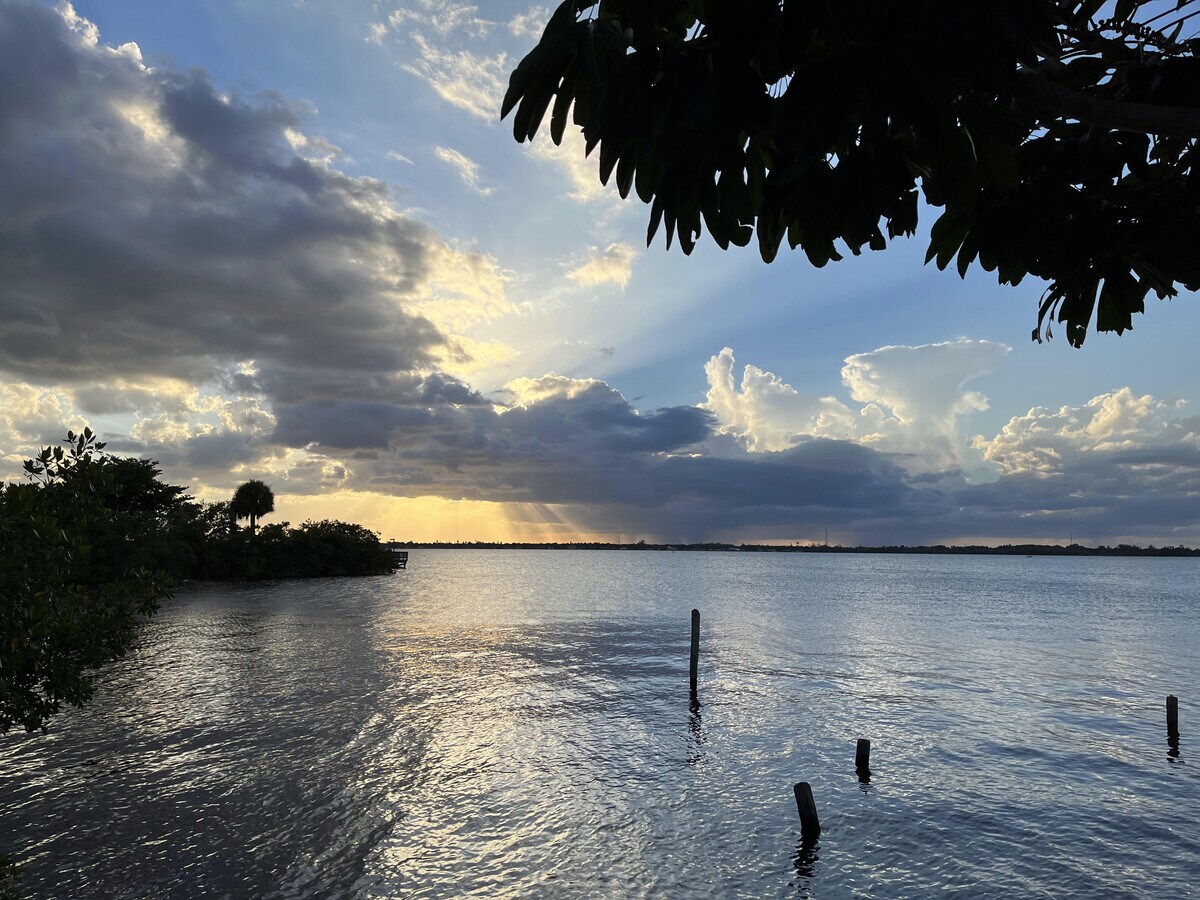 View Photo