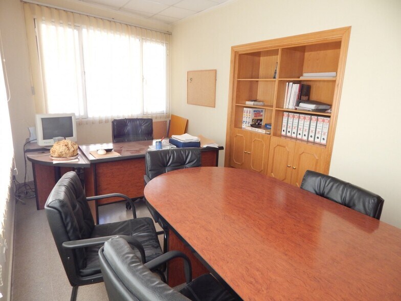 Local commercial dans Ontinyent, Valencia à vendre - Photo intérieure – Image 1 sur 19