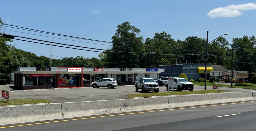 663-673 State Route 35, Middletown, NJ à louer - Photo de l’immeuble – Image 1 sur 7