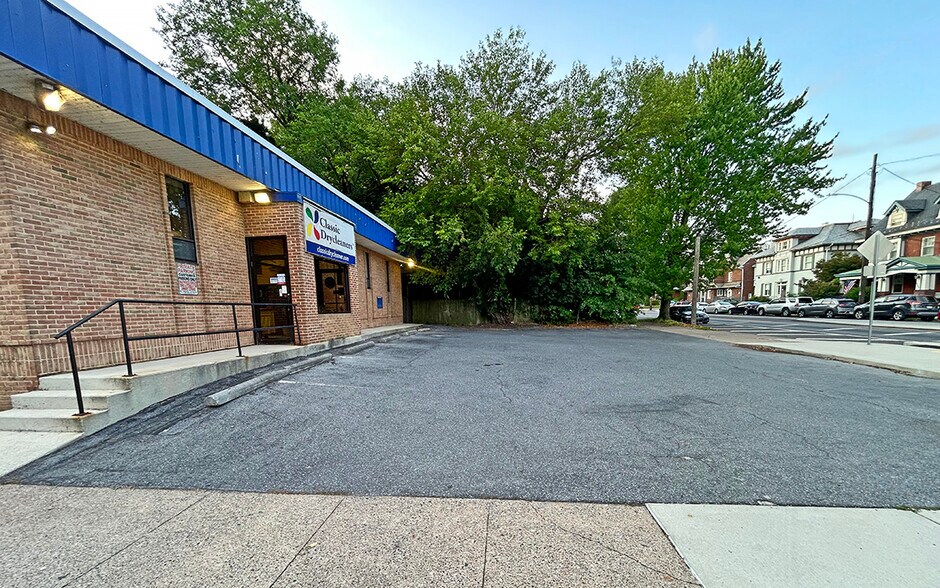1727 N 2nd St, Harrisburg, PA à vendre - Photo de l’immeuble – Image 3 sur 12