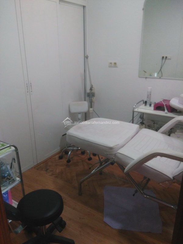 Local commercial dans Cáceres, Cáceres à louer Photo de l’immeuble– Image 1 sur 17