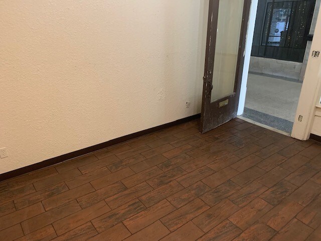 View Photo