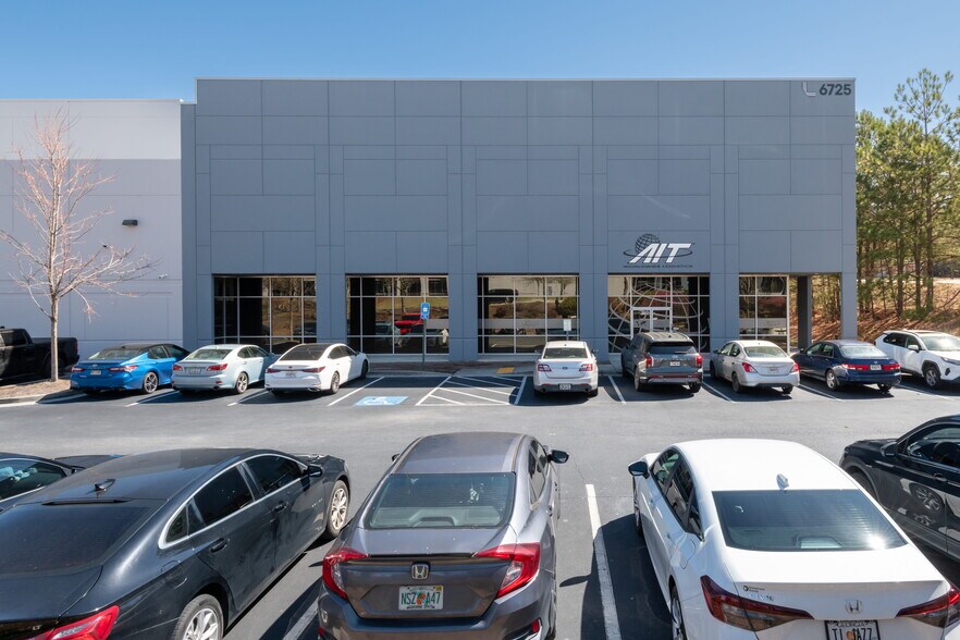 6725 Oakley Industrial Blvd, Union City, GA à louer - Photo de l’immeuble – Image 3 sur 10