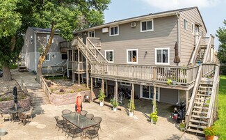 Plus de détails pour 2212 Okoboji Ave, Milford, IA - Logement à vendre