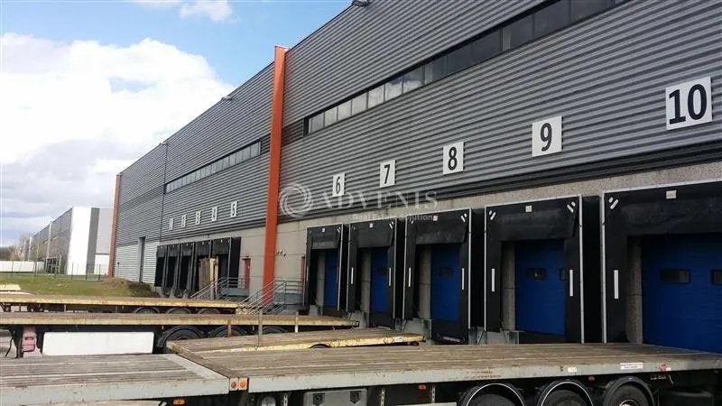 Industriel/Logistique dans Houplines à louer - Photo de l’immeuble – Image 3 sur 6