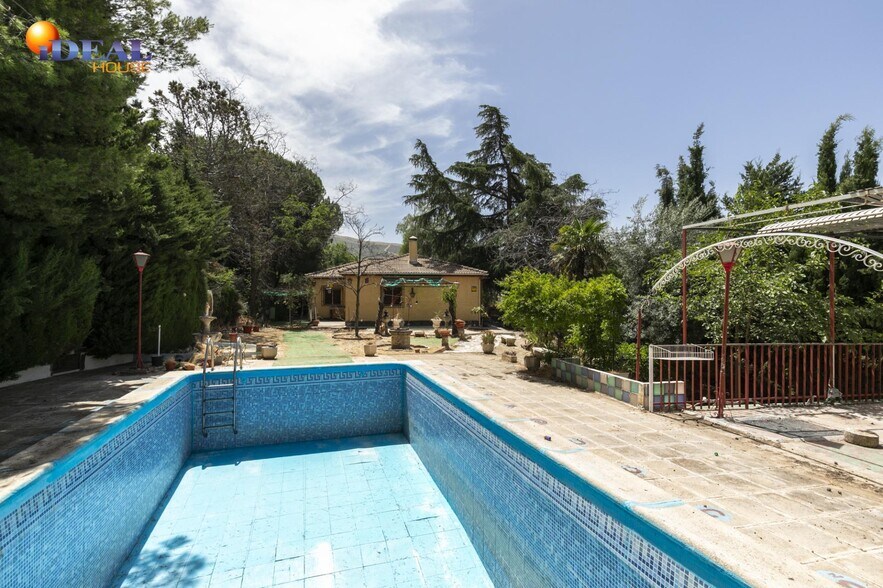 Plaza Trajano, 24, Cenes de la Vega, Granada à vendre - Photo de l’immeuble – Image 2 sur 36
