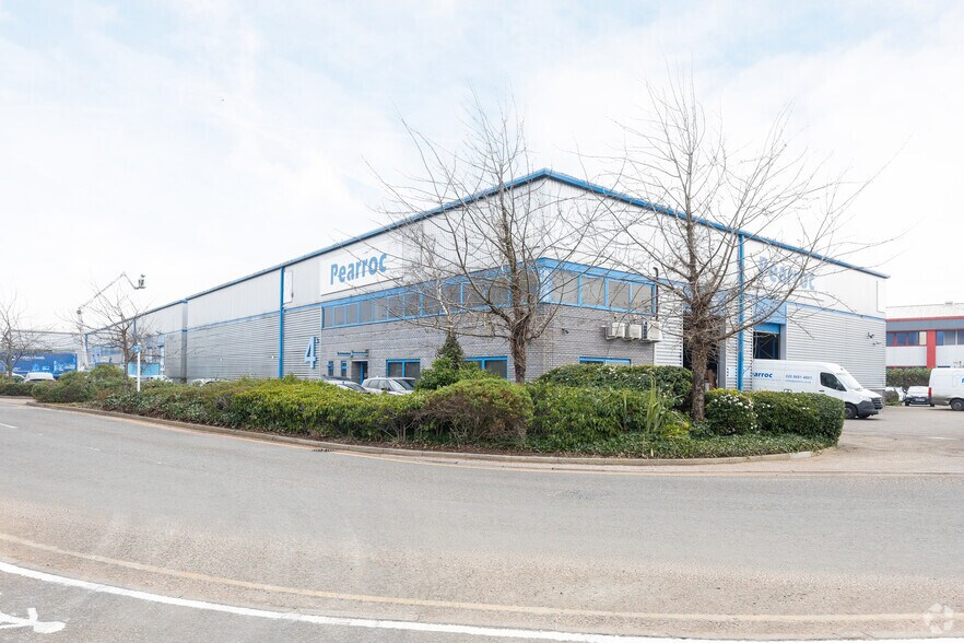 136-138 Beddington Farm Rd, Croydon à louer - Photo de l’immeuble – Image 2 sur 2