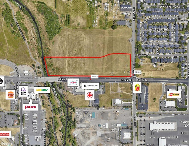 1874 Pine St, Central Point, OR à vendre - Aérien – Image 1 sur 2
