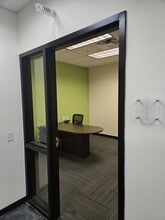 7220 N Lindbergh Blvd, Hazelwood, MO à louer Photo intérieure– Image 2 sur 5