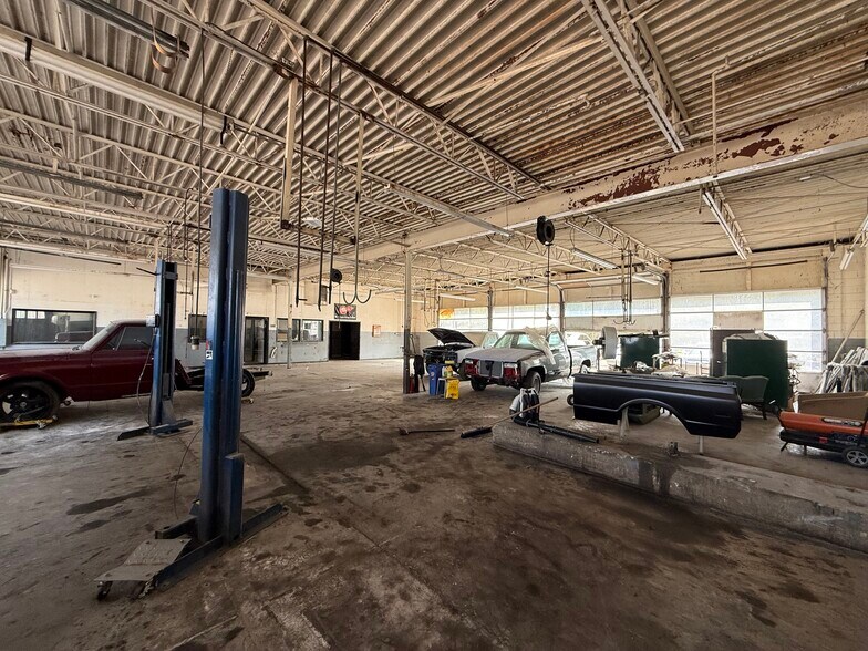 1634 Gordon Hwy, Augusta, GA à louer - Photo de l’immeuble – Image 2 sur 12