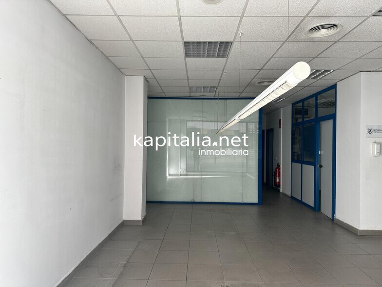 Local commercial dans Ontinyent, Valencia à louer - Photo de l’immeuble – Image 2 sur 9