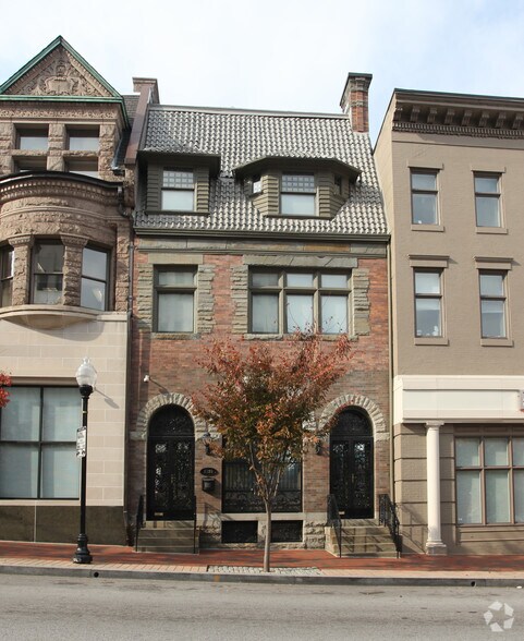 1126 N Charles St, Baltimore, MD à vendre - Photo de l’immeuble – Image 1 sur 4